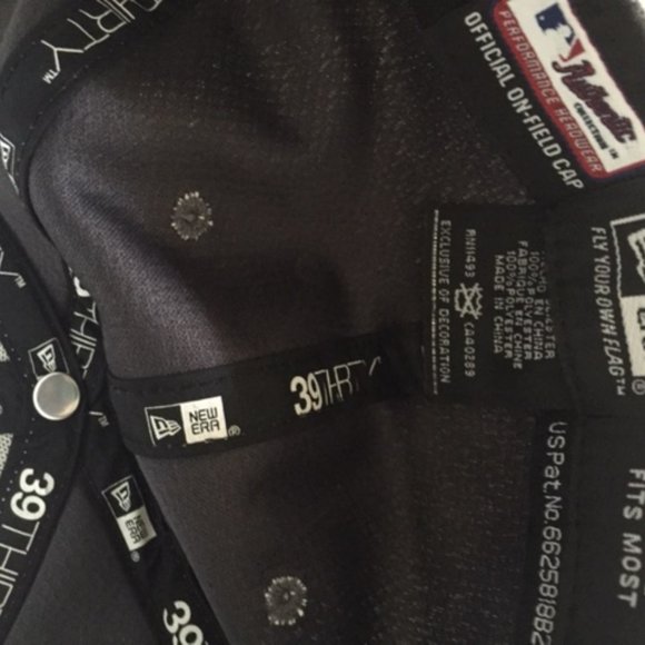 Boston Red Sox World Series 2013 New Baseball cap w/stickers/tags - Picture 5 of 7